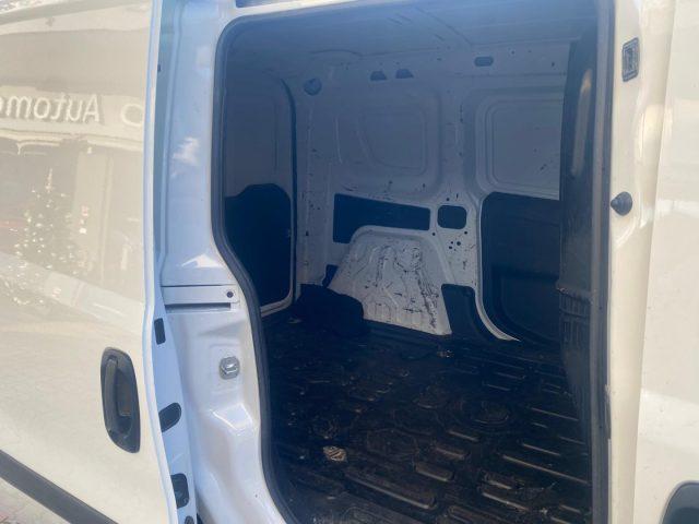 FIAT Doblo 1.6 JTDM 90cv DISPLAY 8 "-CANERA-RUOTINO