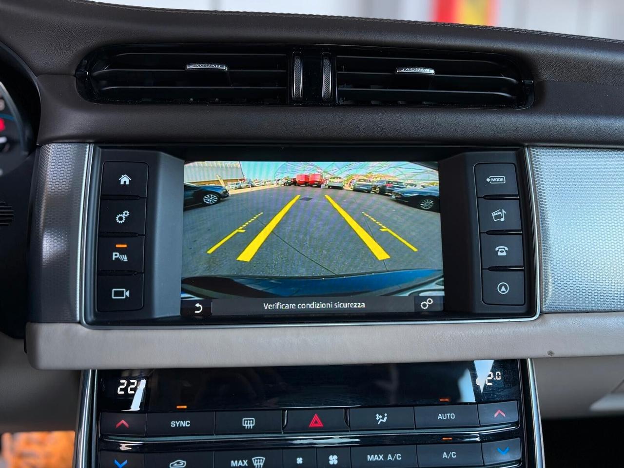 Jaguar XF 2.0 D 180 CV AWD aut. Prestige