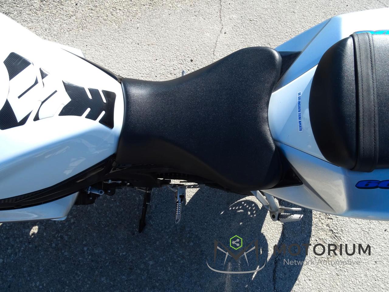 SUZUKI GSX-R 600 GSX-R 600