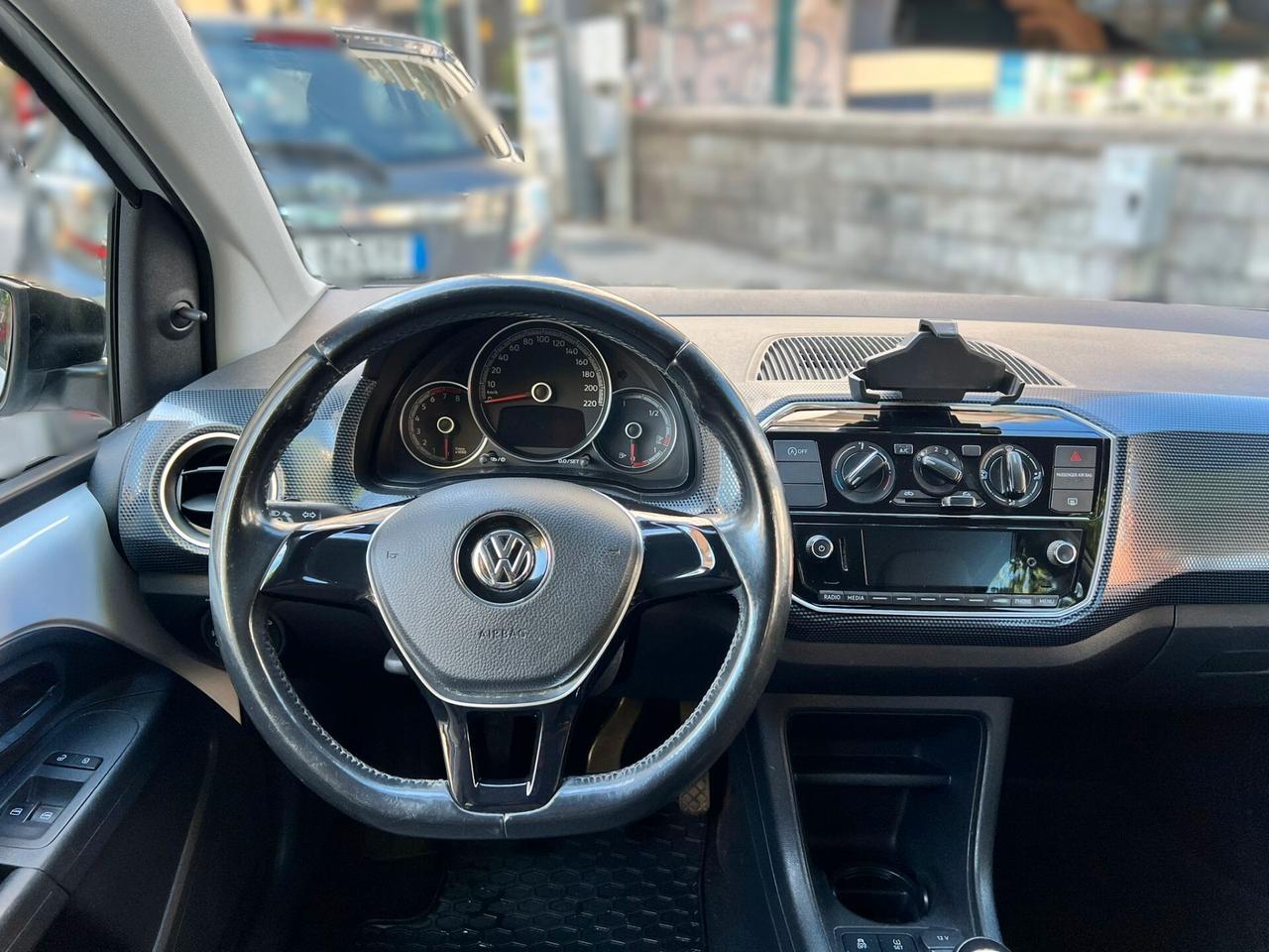 VOLKSWAGEN UP ! 1.0 Eco BlueMotion - 2017