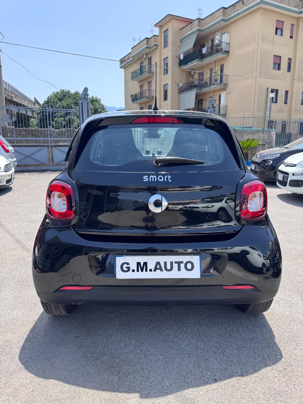 Smart ForFour 70 1.0 2016