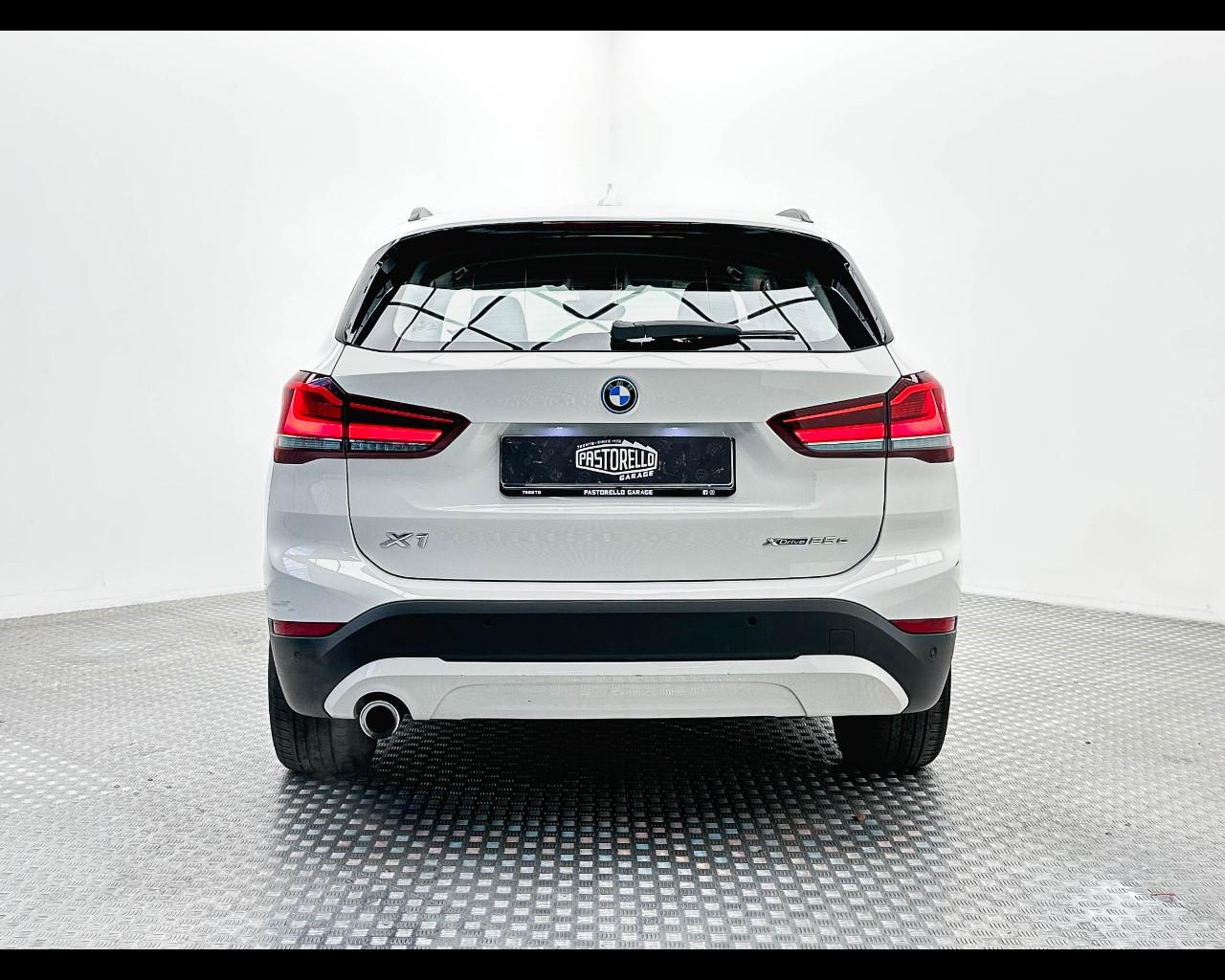 BMW X1 (F48) - X1 xDrive25e Business Advantage