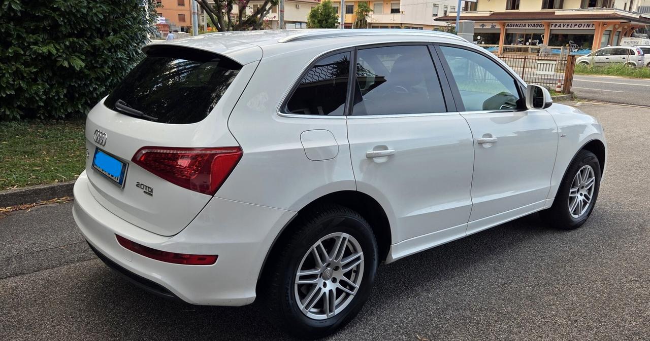 Audi Q5 2.0 TDI 170 CV quattro S-line