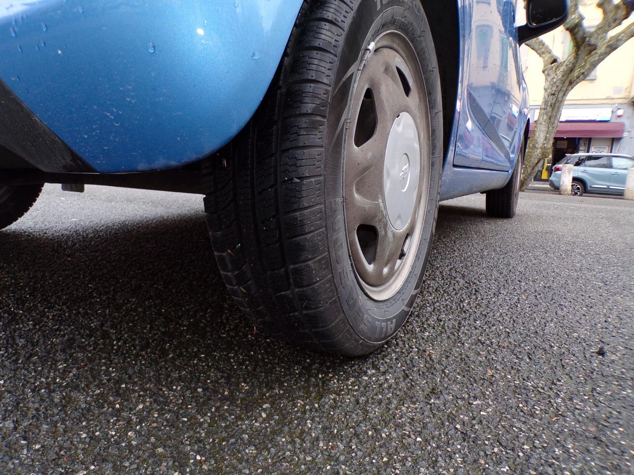 CHEVROLET SPARK DEL 2013 132.000 KM MOTORE 1.0 BENZINA / GPL X NEOPATENTATI