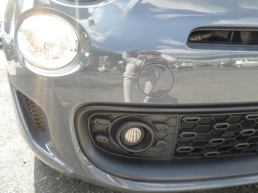 Fiat 500 1.0 Hybrid Red