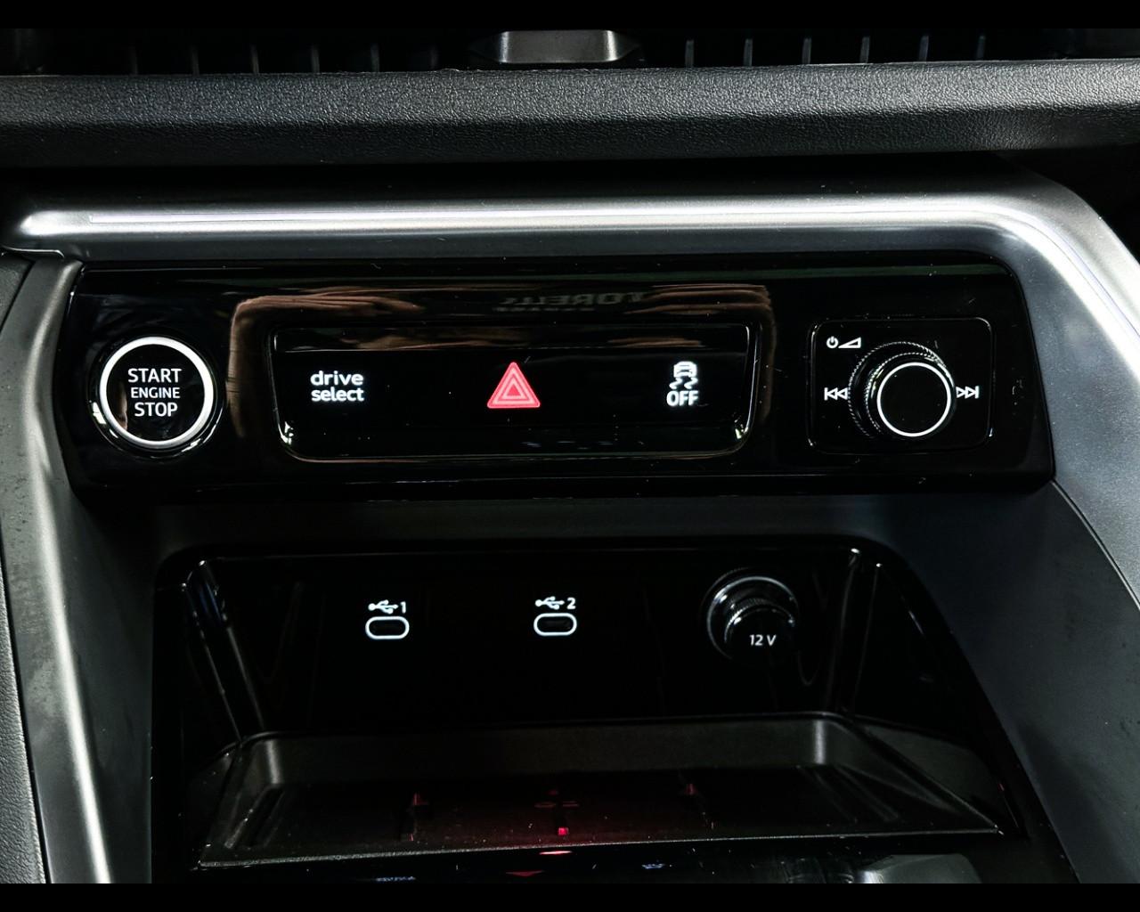 AUDI Q5 3ª serie - Q5 SPB TDI 150 kW mHEV+ S tronic quattro S line edition