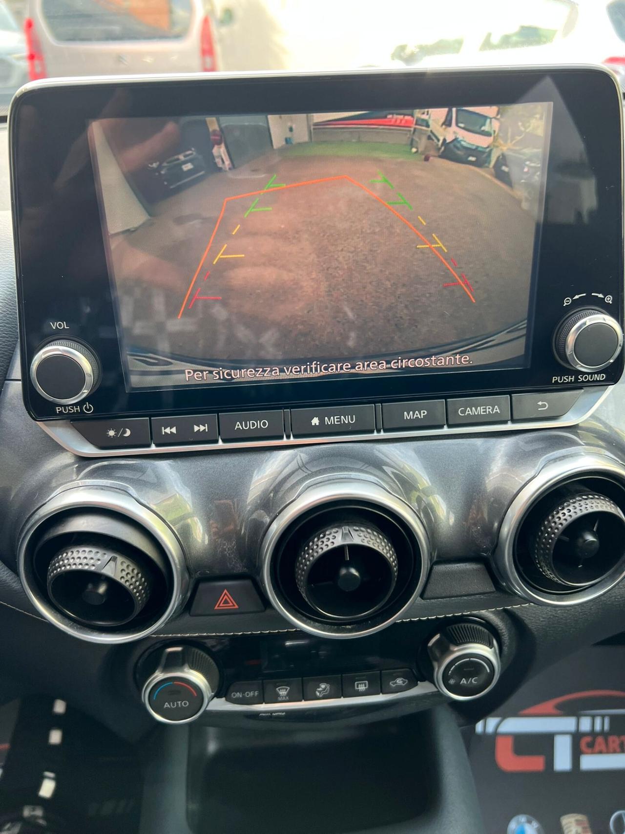 Nissan Juke 1.0 DIG-T 117 CV DCT N-Connecta