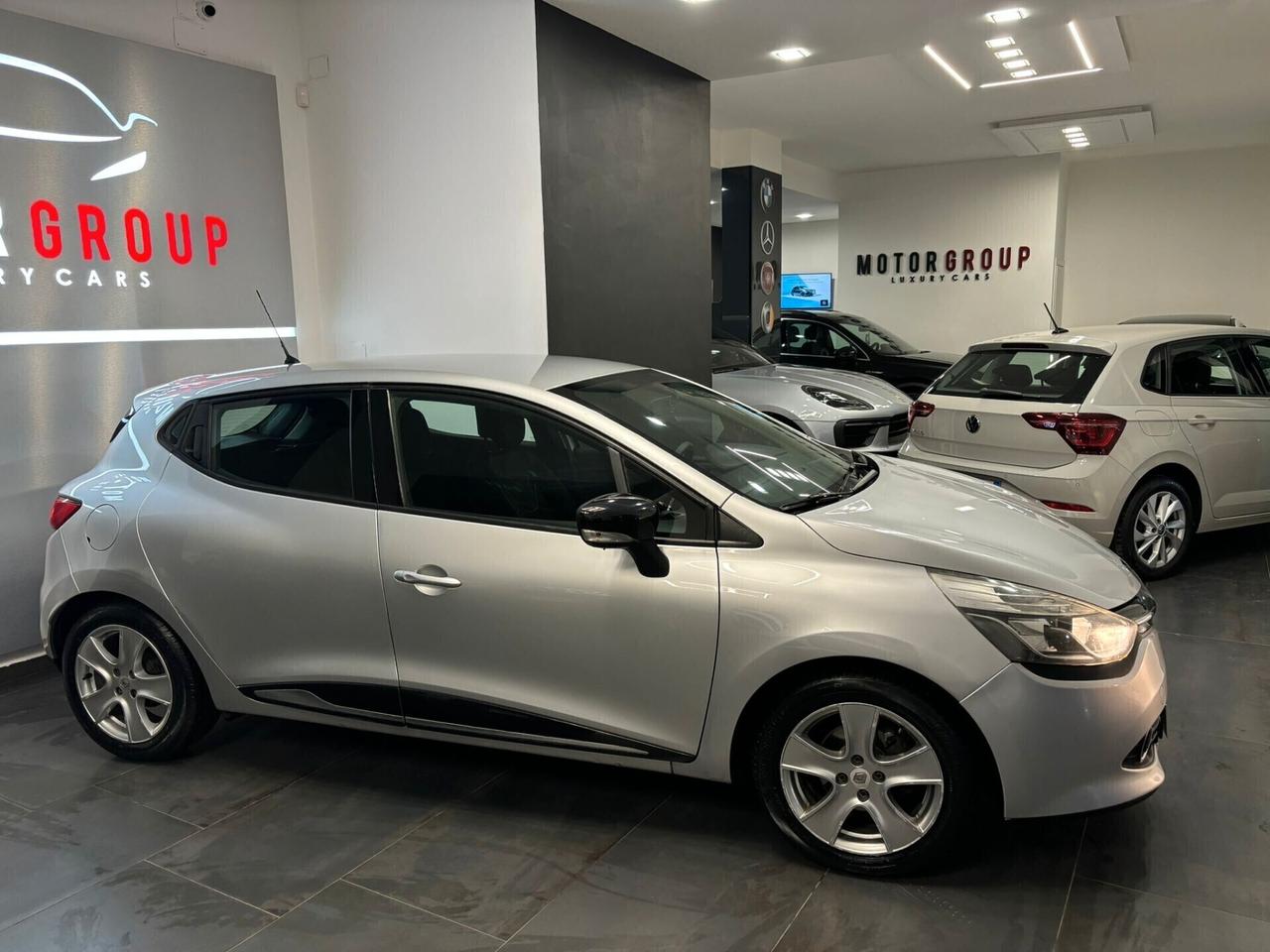 Renault Clio 1.2 75CV 5 porte Zen Gpl