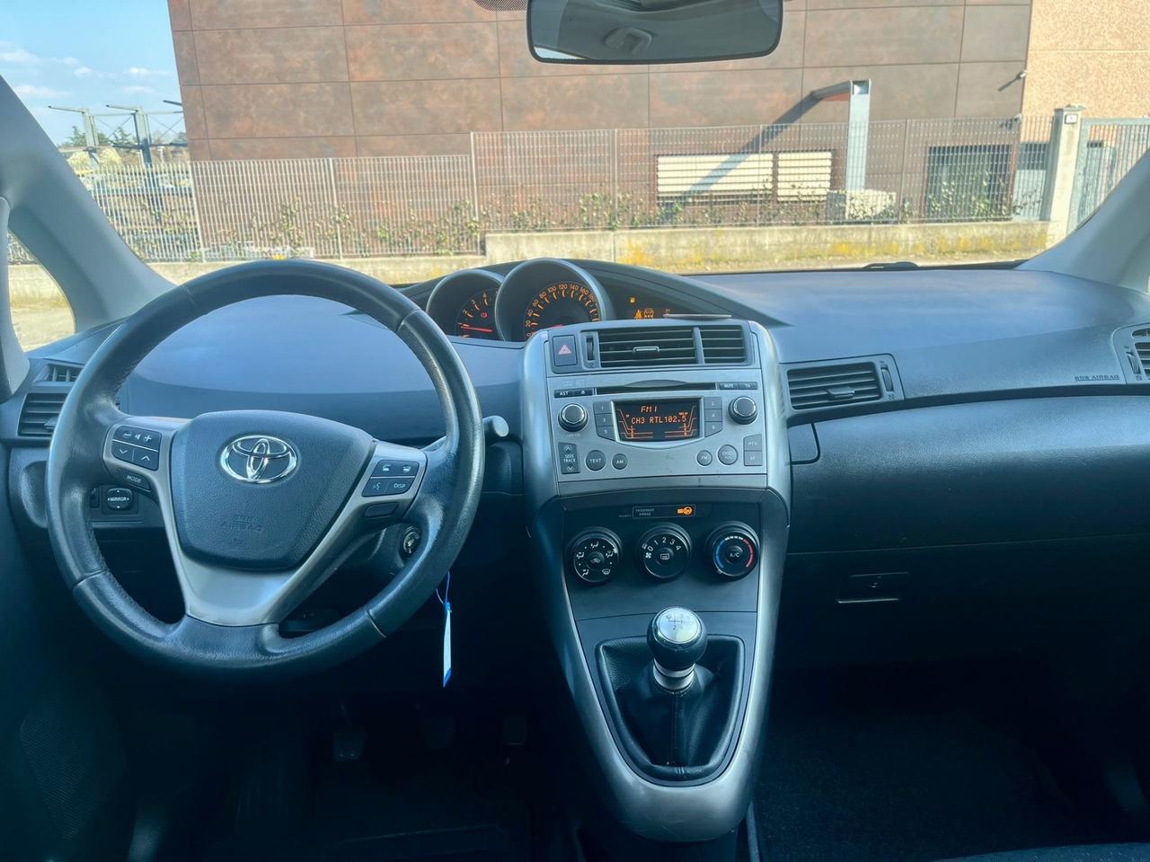 Toyota Verso 2.0d 2009 141.000km perfetta