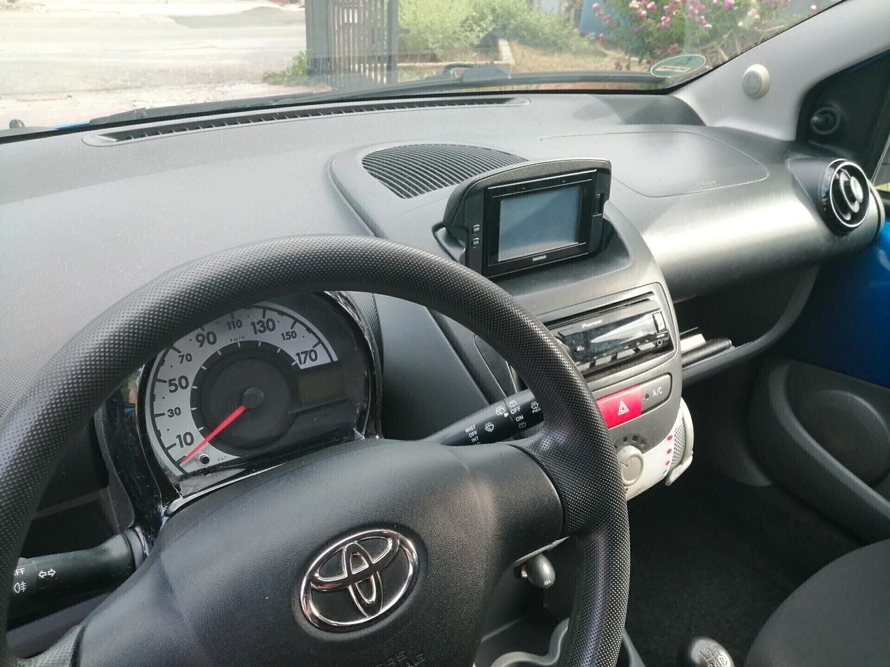 TOYOTA AYGO 1.0 68CV 2012 EURO5 FULL