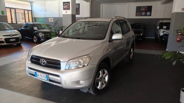 Toyota RAV 4 RAV4 2.2 D-4D 136 CV Luxury