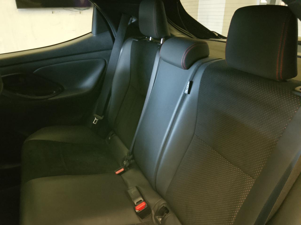 TOYOTA Yaris IV - Yaris 1.5h 130 GR Sport