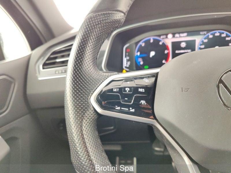 Volkswagen Tiguan Tiguan 2.0 TDI 150 CV SCR DSG R-Line