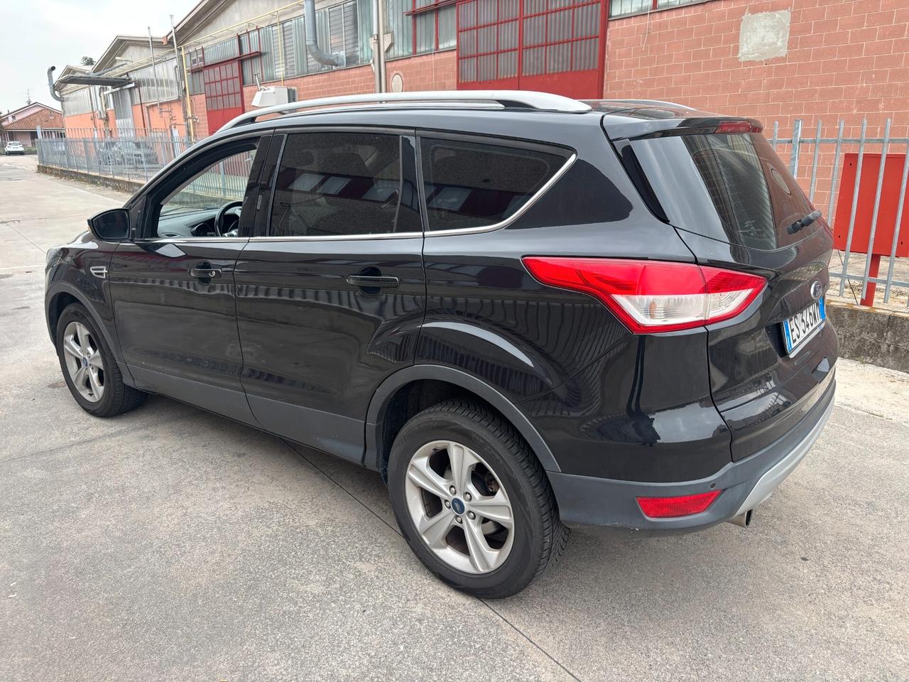 Ford Kuga 2.0 TDCI 140 CV 2WD
