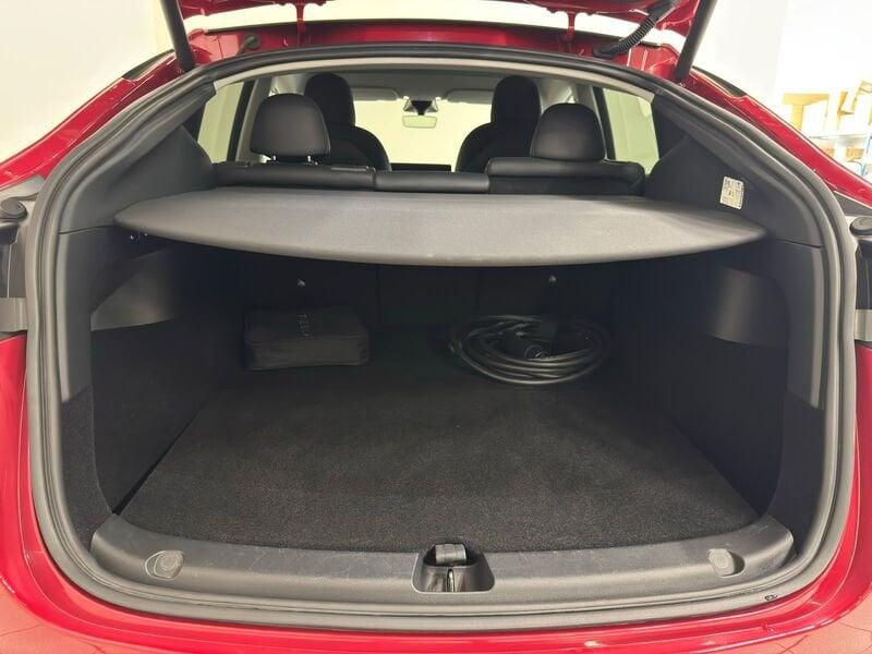 Tesla Model Y Long Range Dual Motor awd IVA ESPOSTA