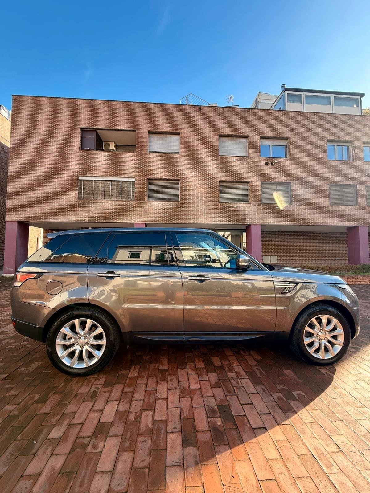 Land Rover Range Sport 3.0 TDV6 HSE Dynamic