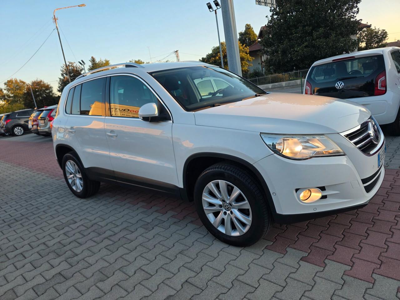 Volkswagen Tiguan 2.0 TDI Sport perfetta e garantita 12M