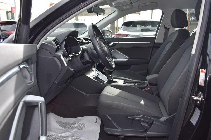Audi Q3 Q3 35 2.0 tdi Business Advanced s-tronic