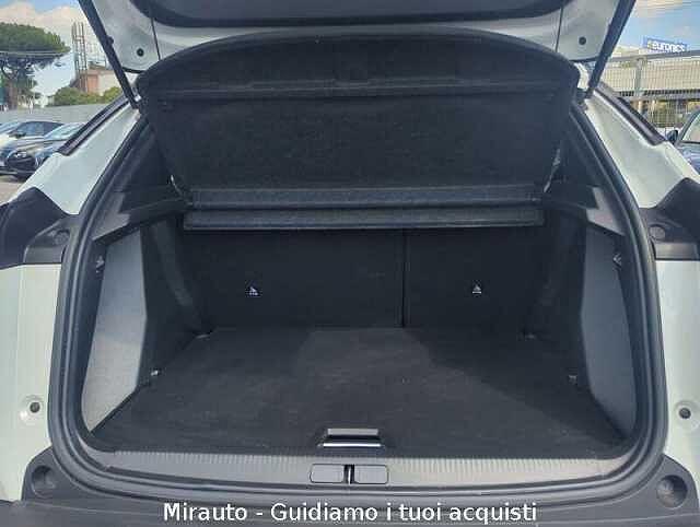 Peugeot 2008 2008 PureTech 130 S&S GT