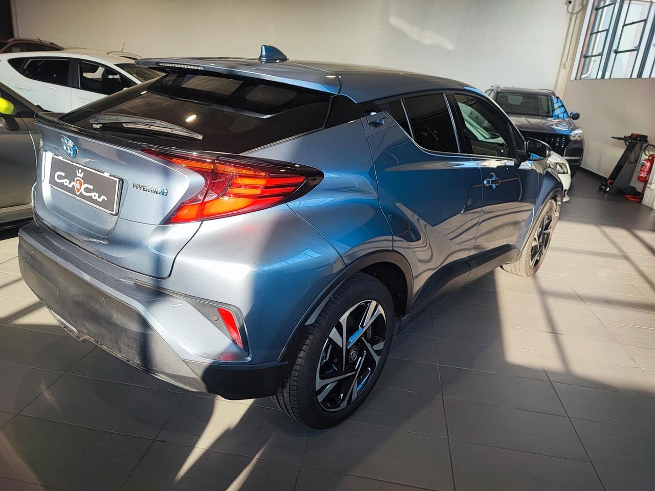 Toyota C-HR 1.8 Hybrid E-CVT Trend