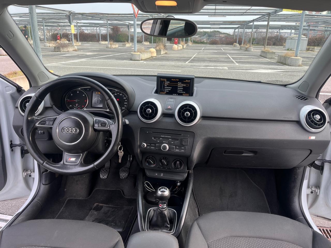 Audi A1 1.6 TDI S line edition
