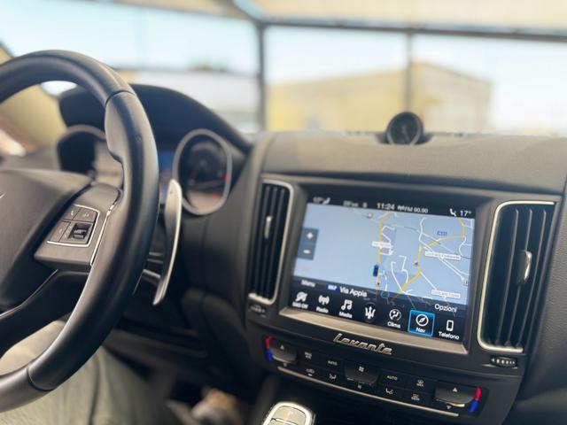 MASERATI Levante V6 Diesel 250cv AWD Granlusso (Tetto/APP/Retro)
