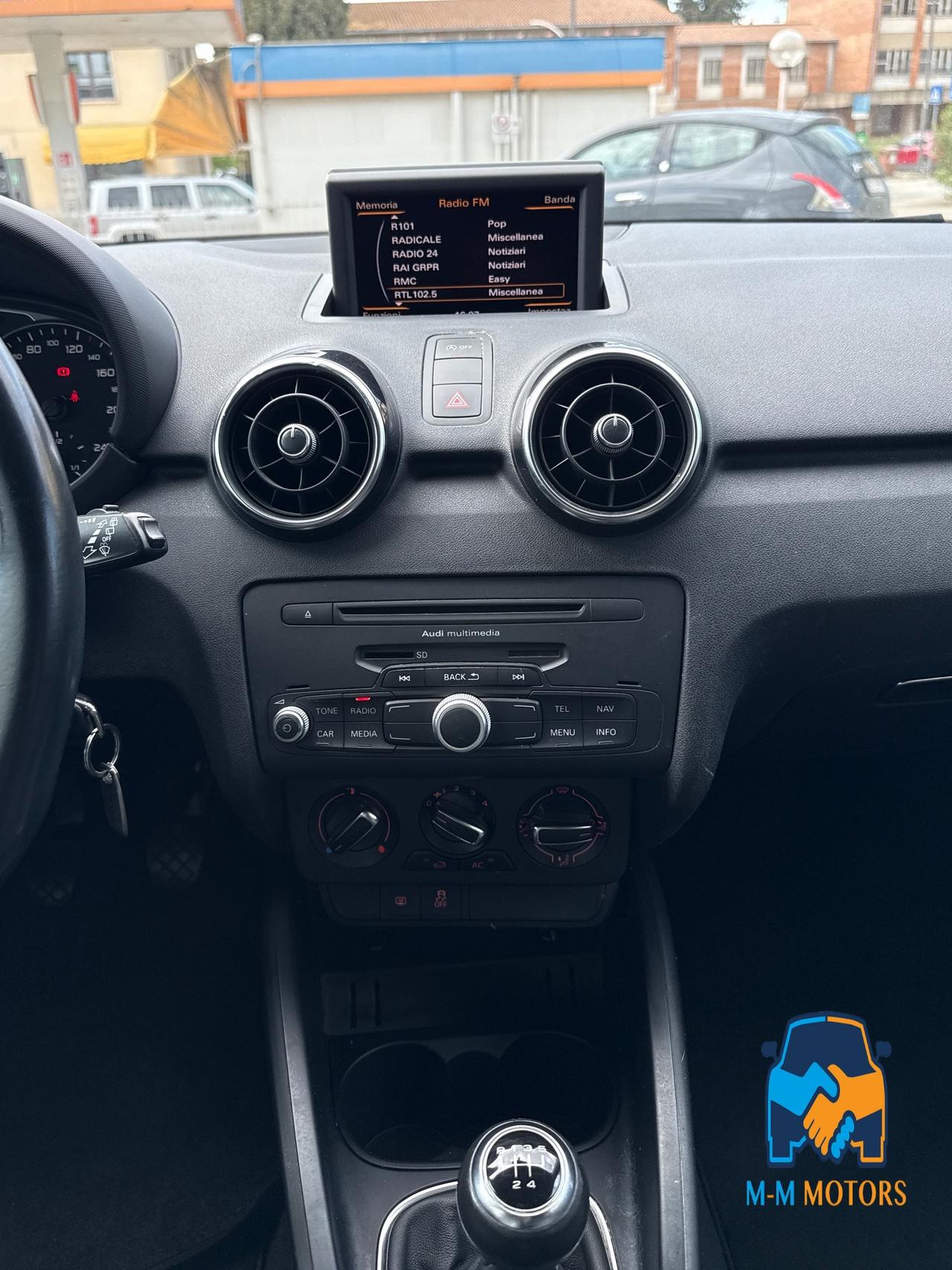 Audi A1 3 Porte A1 1.6 tdi Attraction 105cv