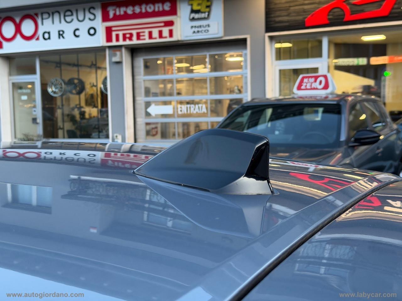 PEUGEOT 208 PureTech 100 S&S 5p. Allure PACK NAVIGATION + VISON PACK + VIIOPARK 2 + PARK DRIVE