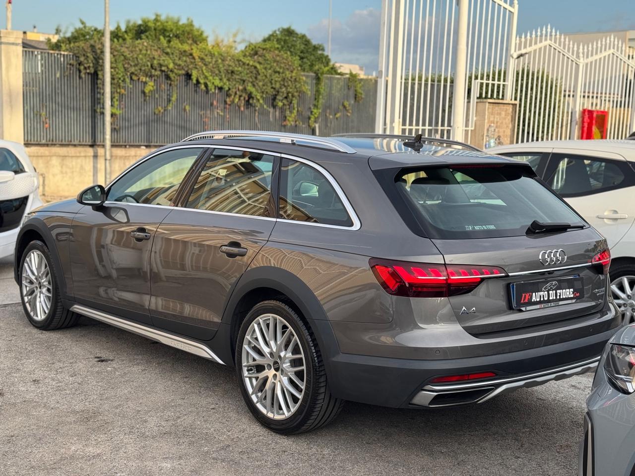 Audi A4 allroad 40 TDI 204 CV QUATTRO Identity Contrast