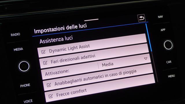 VOLKSWAGEN Tiguan 2.0 TDI 150 CV SCR DSG Elegance