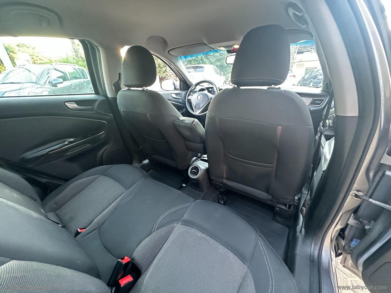 ALFA ROMEO Giulietta 1.6 JTDm-2 105 CV Distinctive