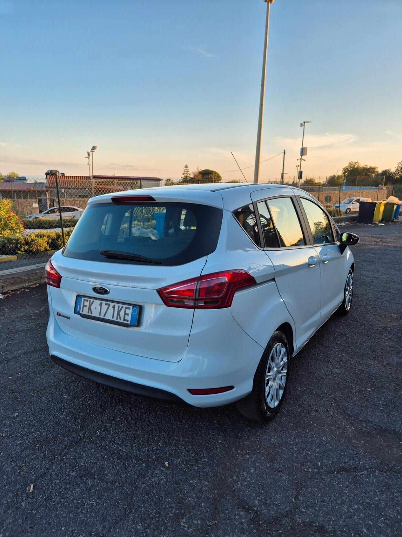 Ford B-Max 1.4 90 CV GPL Titanium