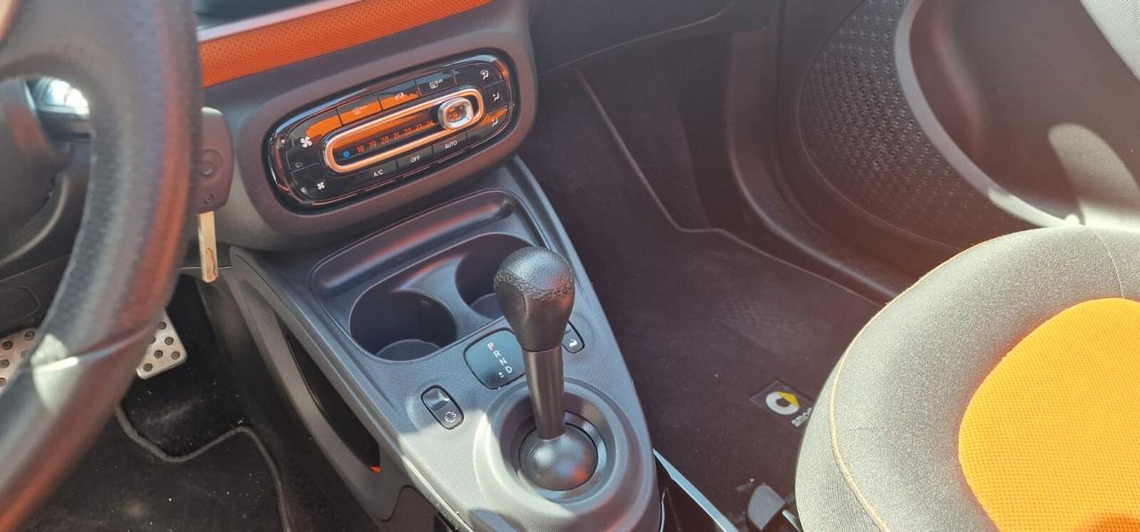 Smart ForFour 90 0.9 Turbo Twinamic Passion Cabrio