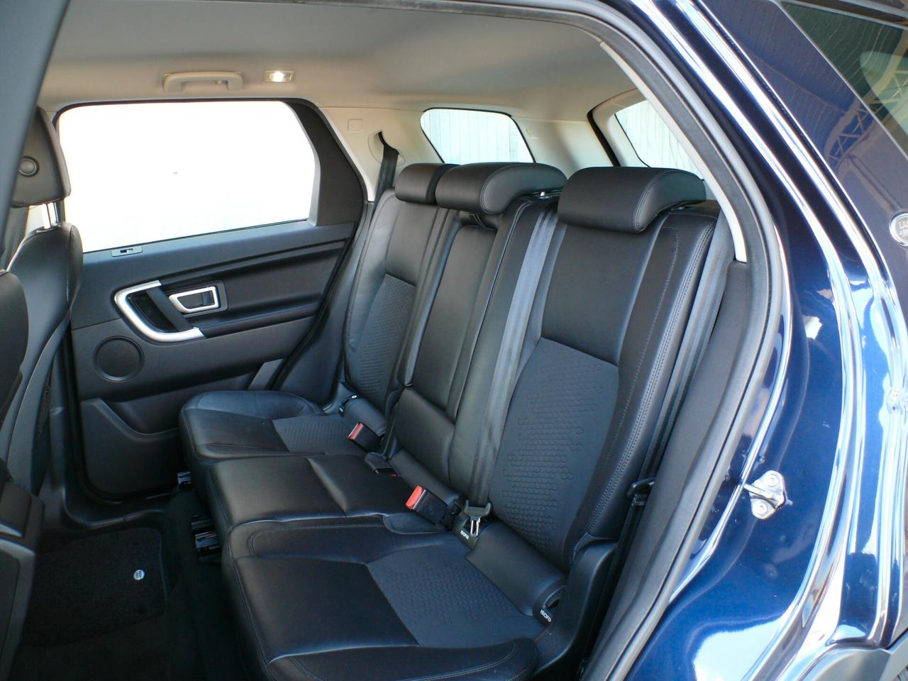 Land Rover Discovery Sport TD4 150 CV SE - (M1404)