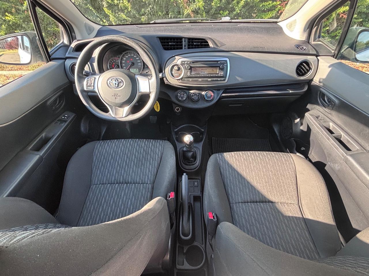 Toyota Yaris 1.0 3 porte Lounge