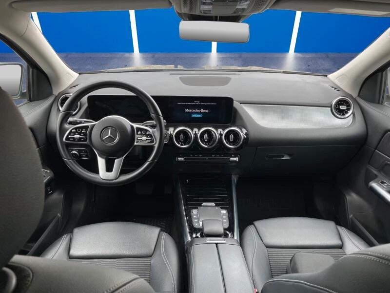 MERCEDES GLA (H247) GLA 200 Automatic ...