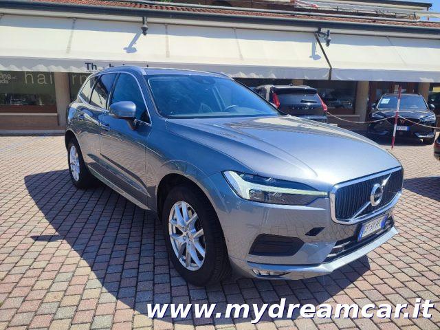 VOLVO XC60 B4 (d) AWD Geartronic Momentum Pro