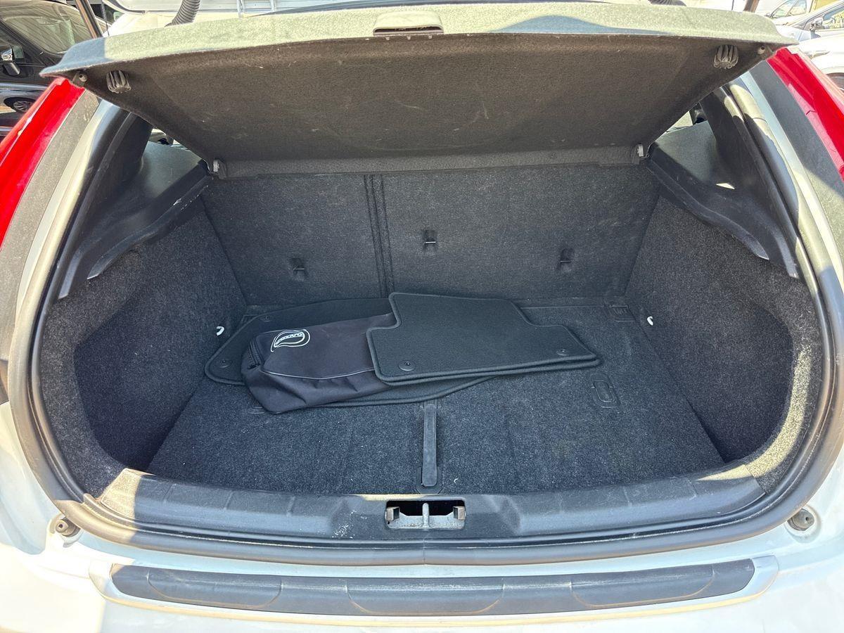 VOLVO V40 II 2012 Cross Country - V40 Cross Country 2.0 d2 Style Plus my19