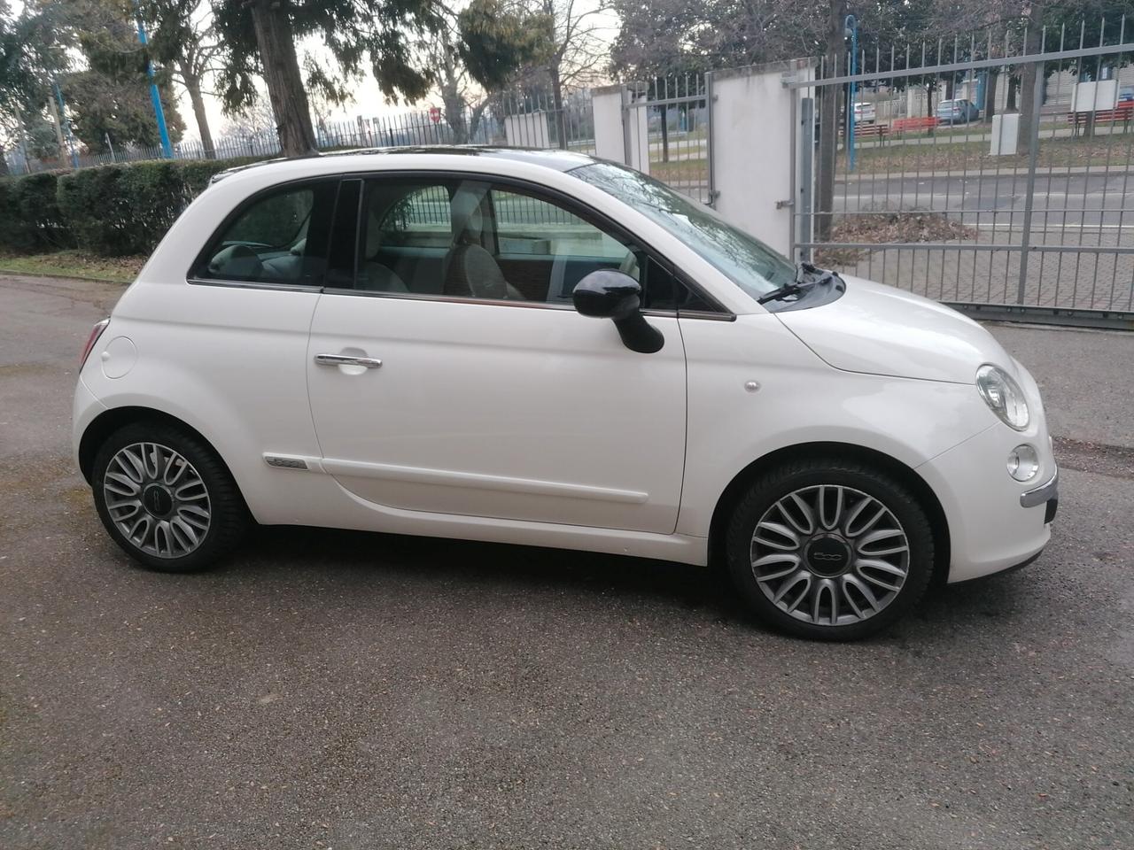 Fiat 500 1.2 Lounge GQ - Neopatentati