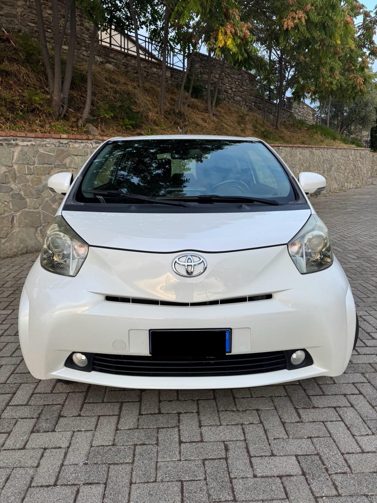 Toyota iQ 1.0 Benzina *SOL* 2011