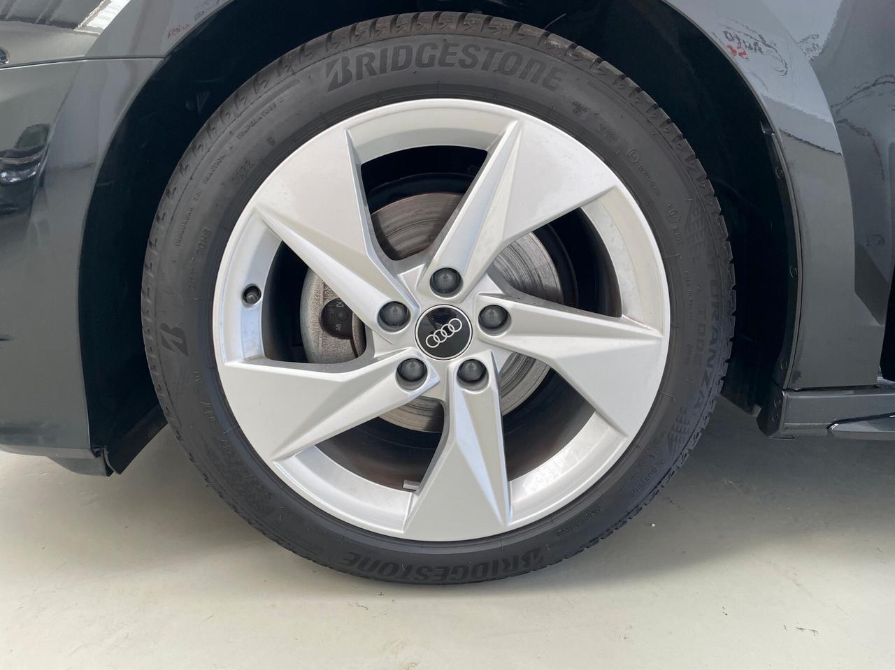 Audi A3 SPB 30 TFSI S tronic line edition