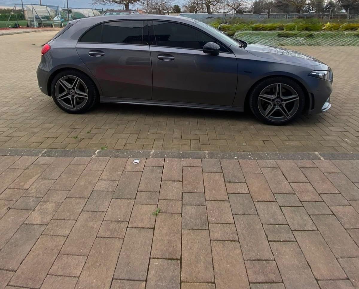 Mercedes-benz A 250 4Matic Automatic Premium