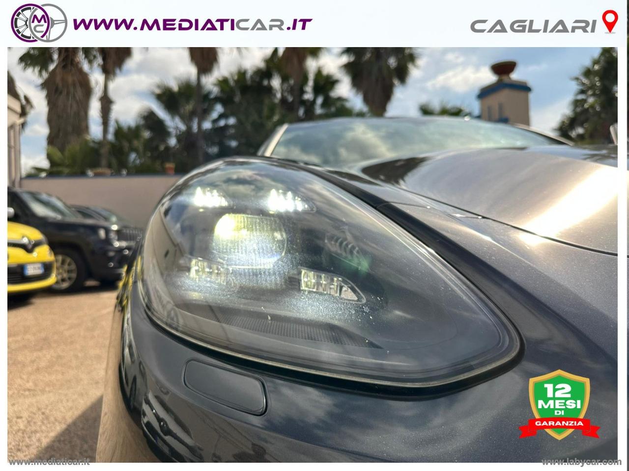 PORSCHE Panamera 4S