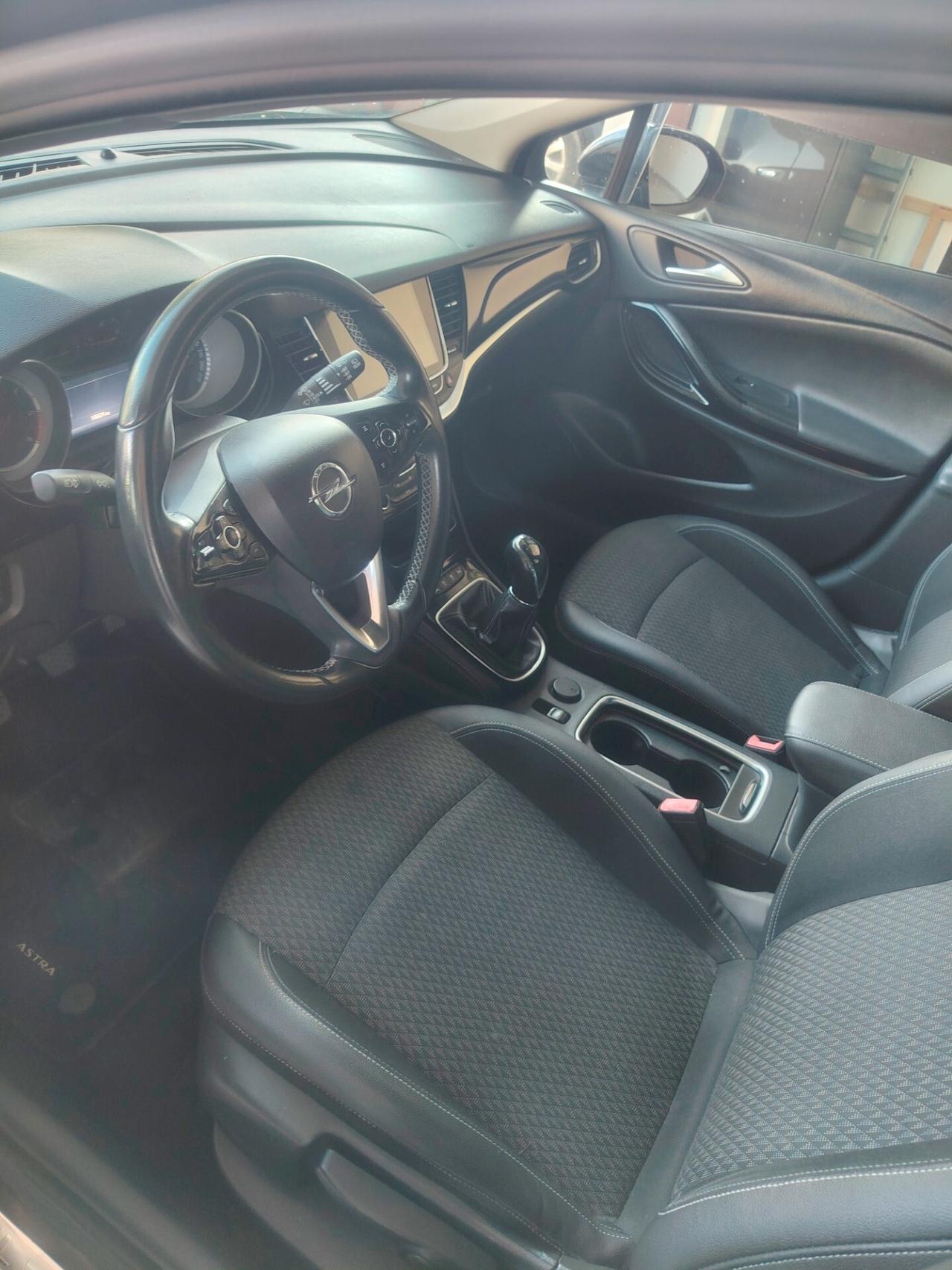Opel Astra 1.6 CDTi 136CV Start&Stop Sports Tourer Innovation