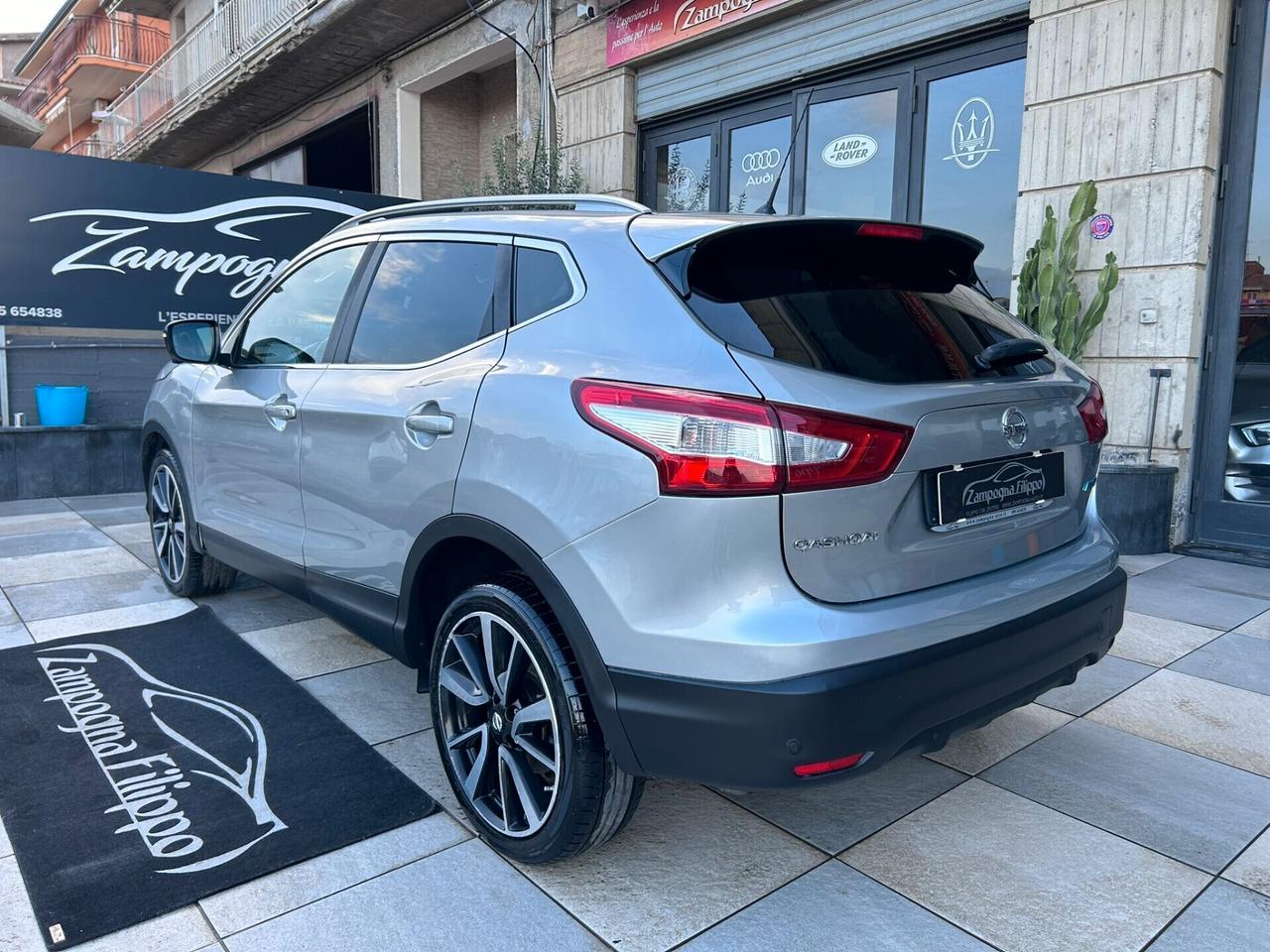 Nissan Qashqai 1.5 dCi 360 TEKNA TETTO - 2015