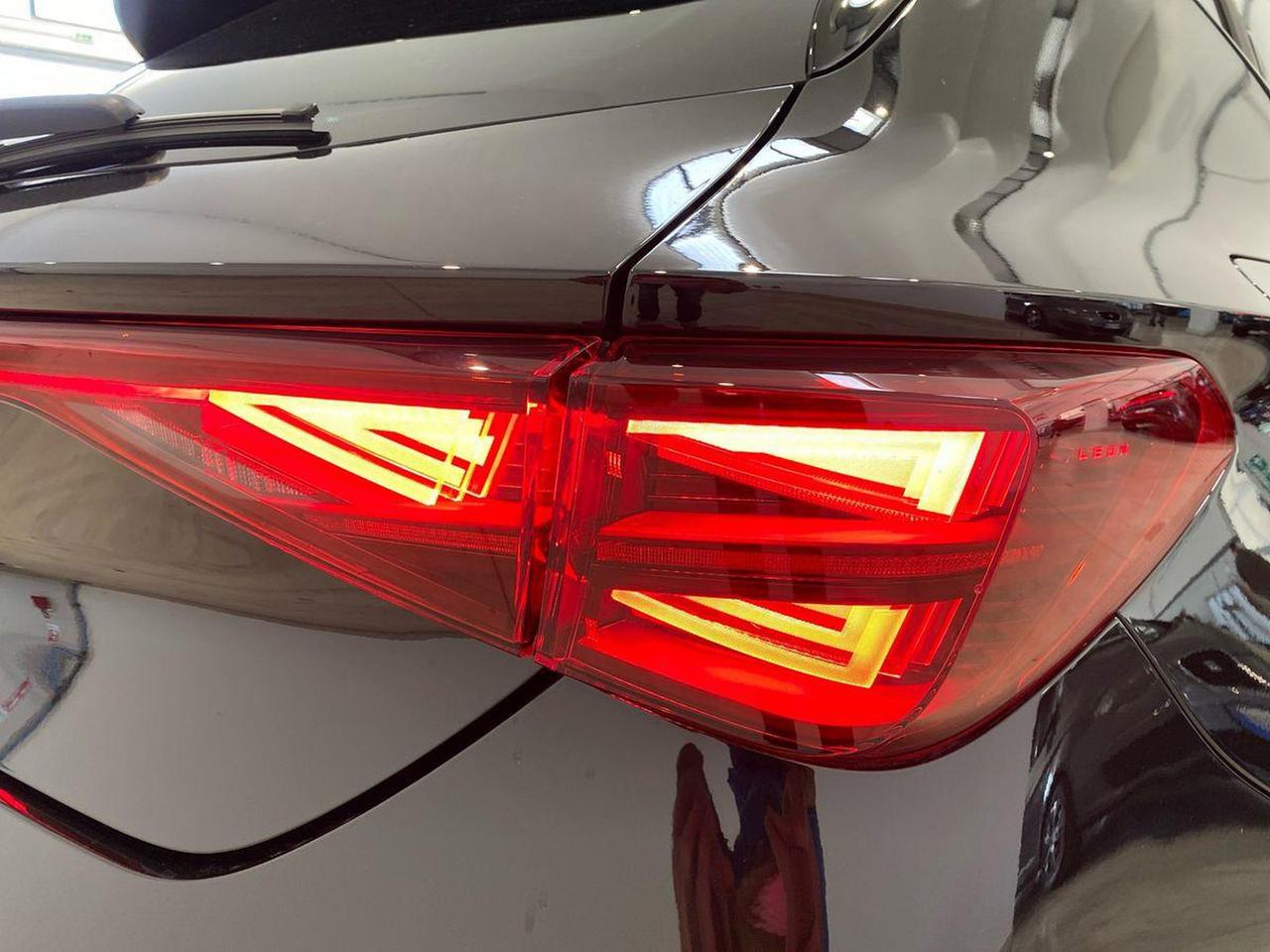 Cupra Leon 1.5 hybrid 150cv dsg