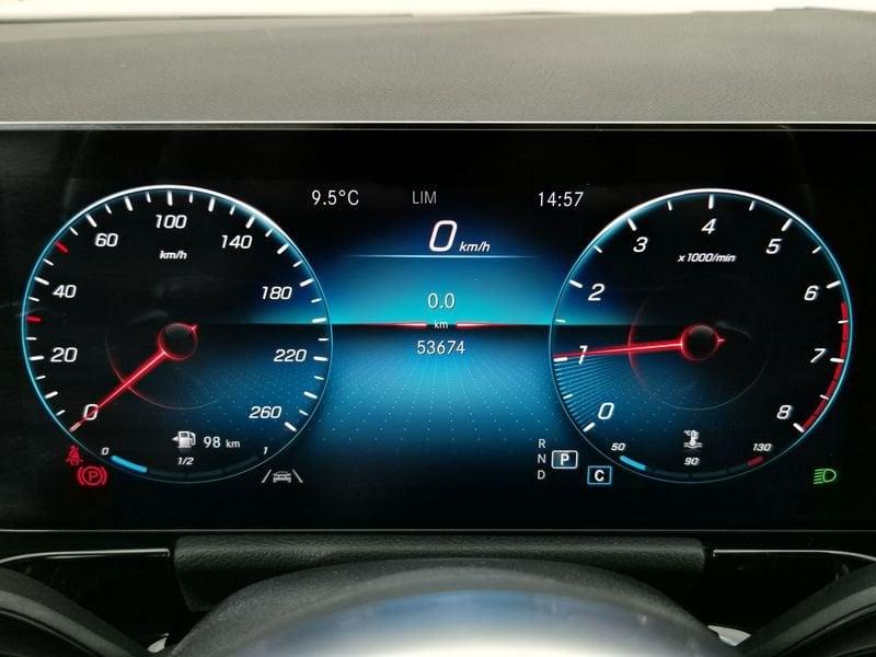 Mercedes-Benz GLA GLA-H247 2020 Benzina 180 Premium auto