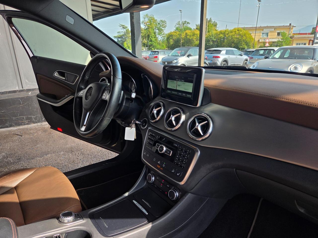 Mercedes-benz GLA 200 CDI Automatic 4Matic Premium