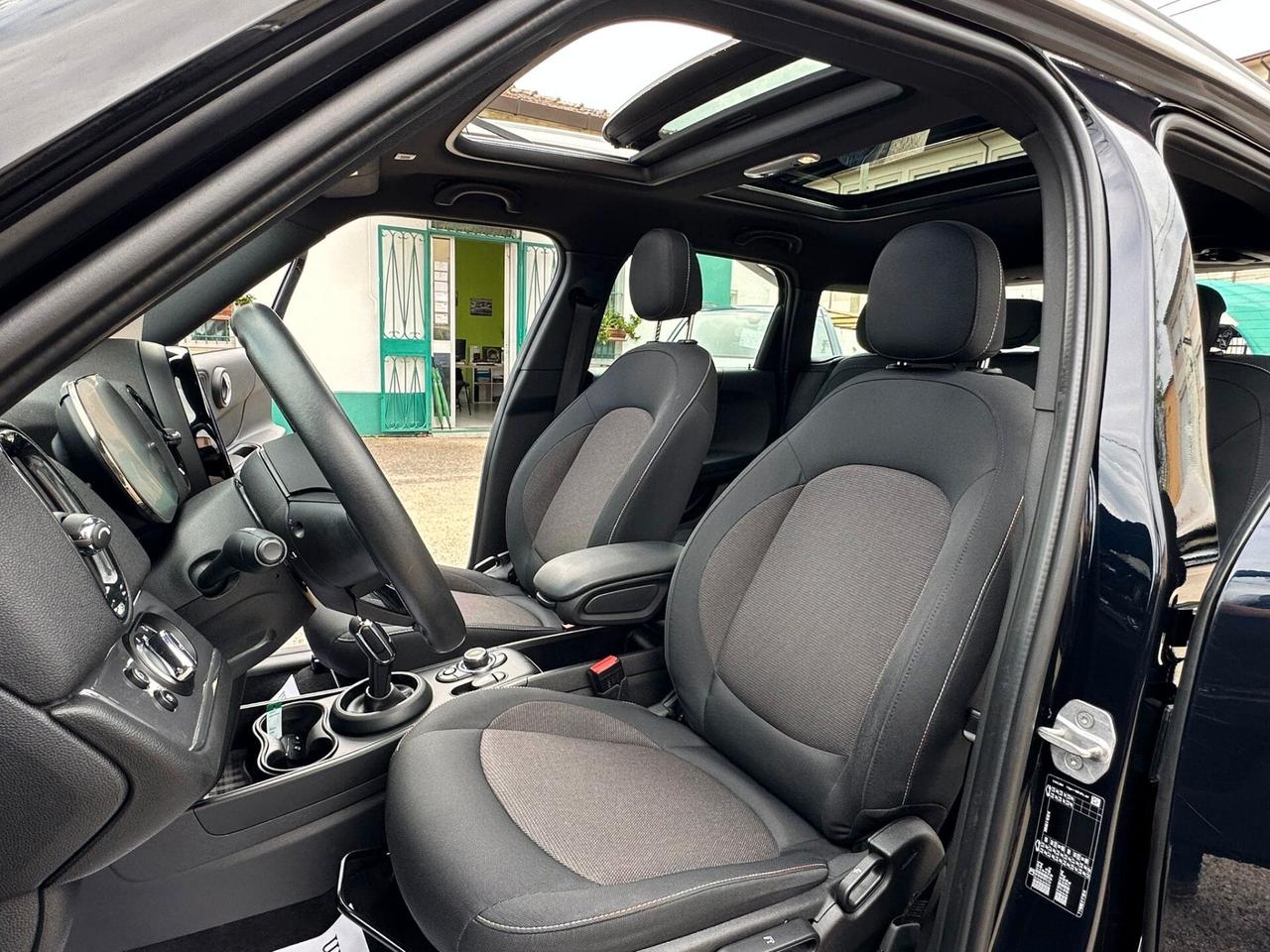 MINI COUNTRYMAN COOPER D BOOST