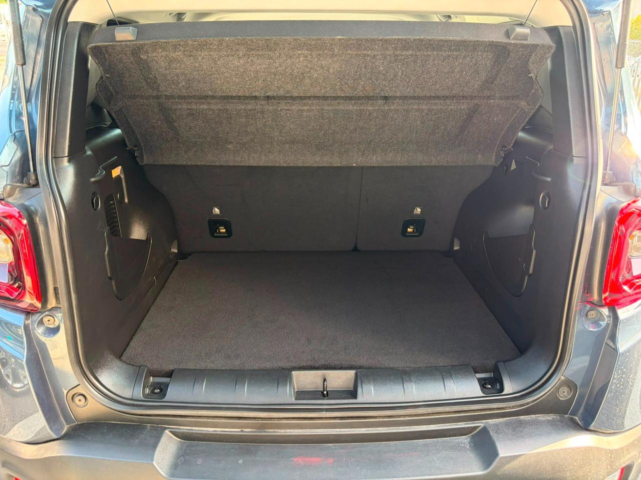 Jeep Renegade 1.5 Turbo T4 MHEV Summit